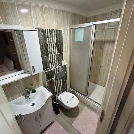 Nelly Istanbulská provincie