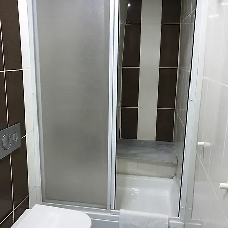 Nelly Istanbulská provincie